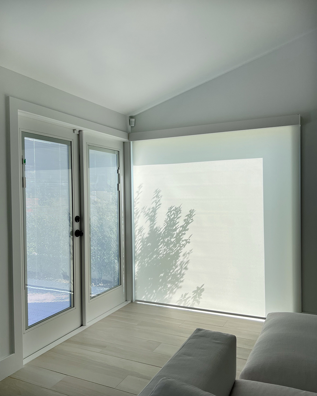 #1 Motorized Window Shades Manufacturers in Orange County, CA