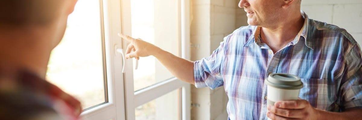 Contractors comparing 80% vs. 90% solar screen efficiency.